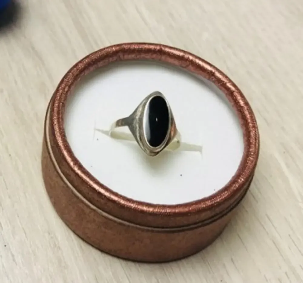 925 Sterling Silver Black Nephrite Ring Size 6.5